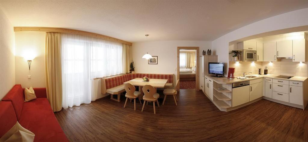 Apartment Landhaus Tirol *