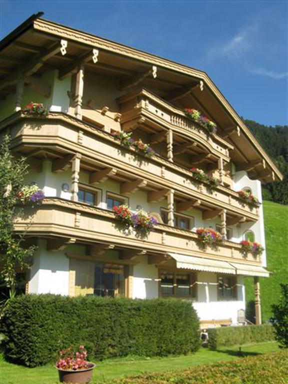 Apartment Landhaus Tirol *